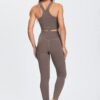 LEGGING CINTURA ALTA COM BOLSO PREMIUM RIOHUG CASTANHO RIO YOGA - Imagem 3